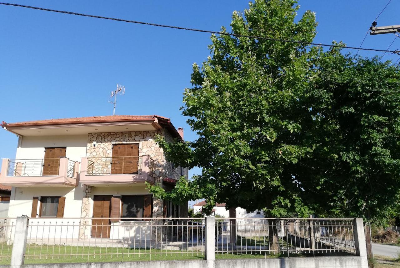 Villa Elva Aszproválta Kültér fotó
