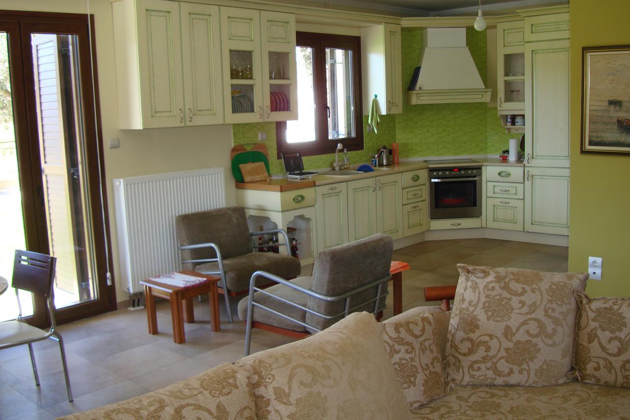 Villa Elva Aszproválta Kültér fotó
